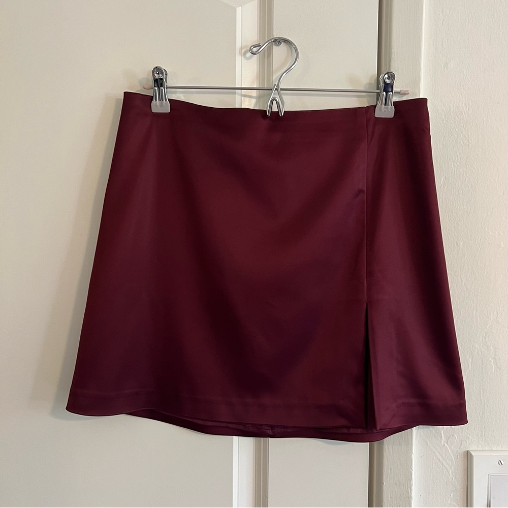 Aritzia Tatiana Skirt, 10